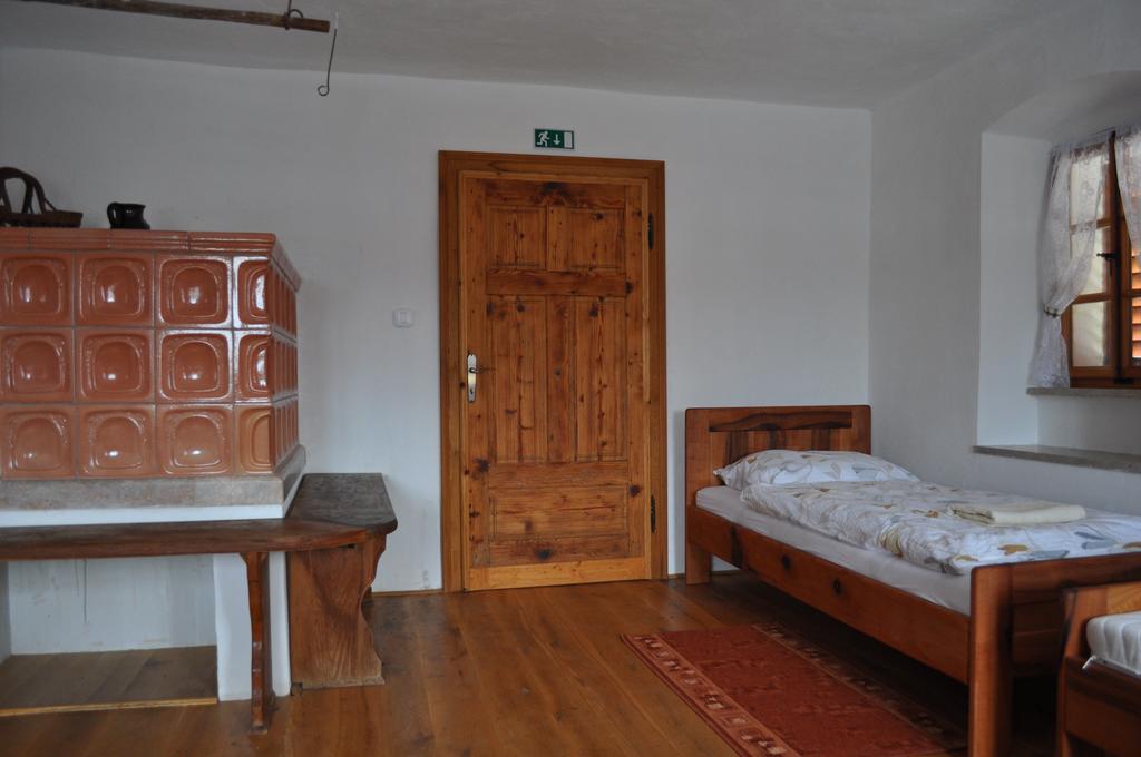 Apartments Koptur Skocjan  Habitación foto